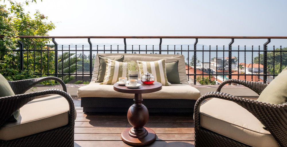 Belas Casas - Cozy nook at the deck